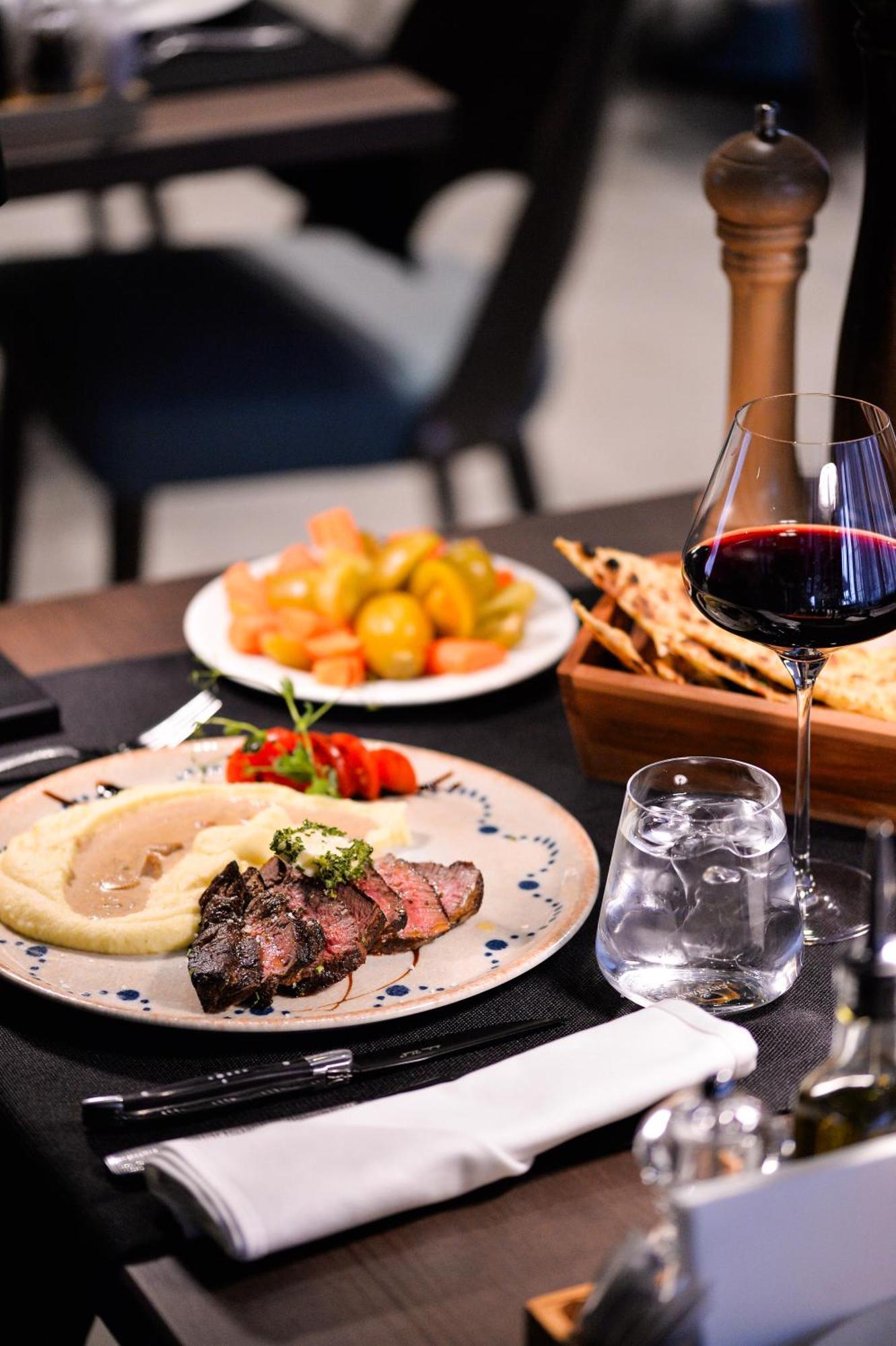זלאטיבור Vila Borova Wellness&Spa Resort מראה חיצוני תמונה