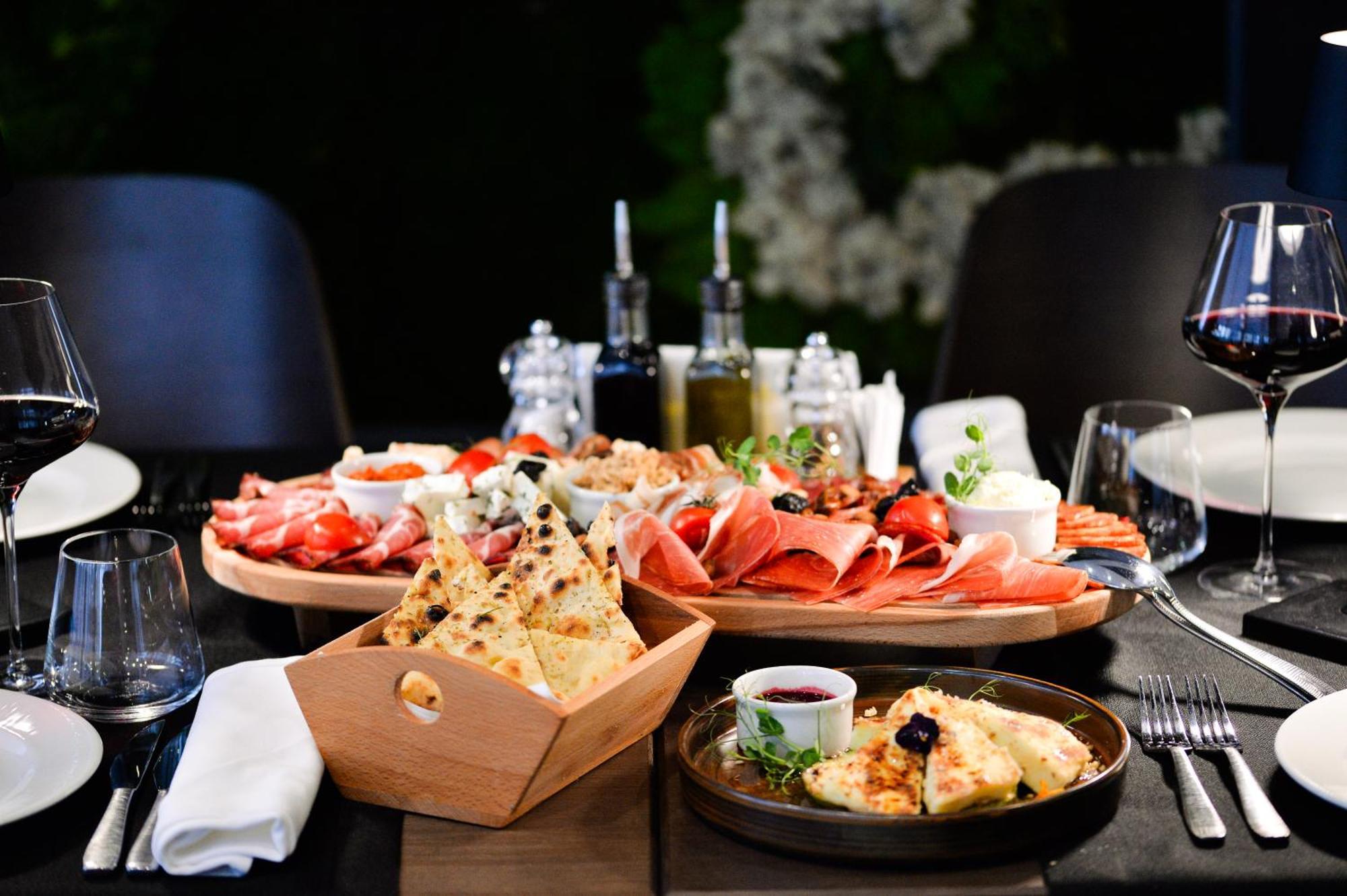 זלאטיבור Vila Borova Wellness&Spa Resort מראה חיצוני תמונה